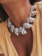 Load image into Gallery viewer, Babylon Girl Necklace