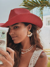 Load image into Gallery viewer, Cooool Cowrie Earrings