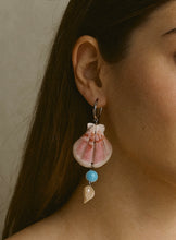 Load image into Gallery viewer, Shella Single Earring