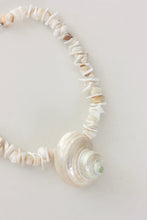 Load image into Gallery viewer, Shelly Turbo Necklace