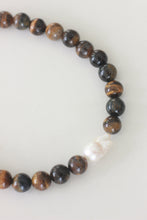 Load image into Gallery viewer, The Tiger Necklace