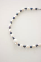 Load image into Gallery viewer, Midnight Pearl Necklace