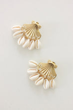 Load image into Gallery viewer, Cooool Cowrie Earrings