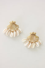 Load image into Gallery viewer, Cooool Cowrie Earrings