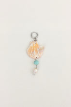Load image into Gallery viewer, Shella Single Earring