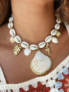Tropical Vibe Cowrie Necklace