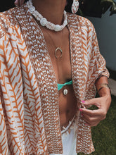 Load image into Gallery viewer, Puka Necklace