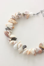 Load image into Gallery viewer, Mar de Conchas Necklace