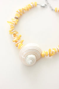 Yellow Shelly Turbo Necklace