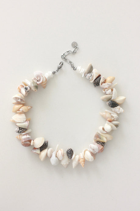 Mar de Conchas Necklace