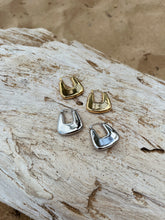 Load image into Gallery viewer, Chad Hoop Earrings (silver)