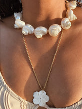 Load image into Gallery viewer, Mini Ava Necklace