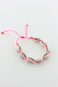 The Best Seller Cowrie Bracelet (pink)