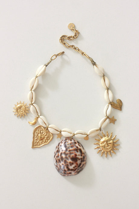 Shella Cowrie Necklace