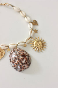 Shella Cowrie Necklace