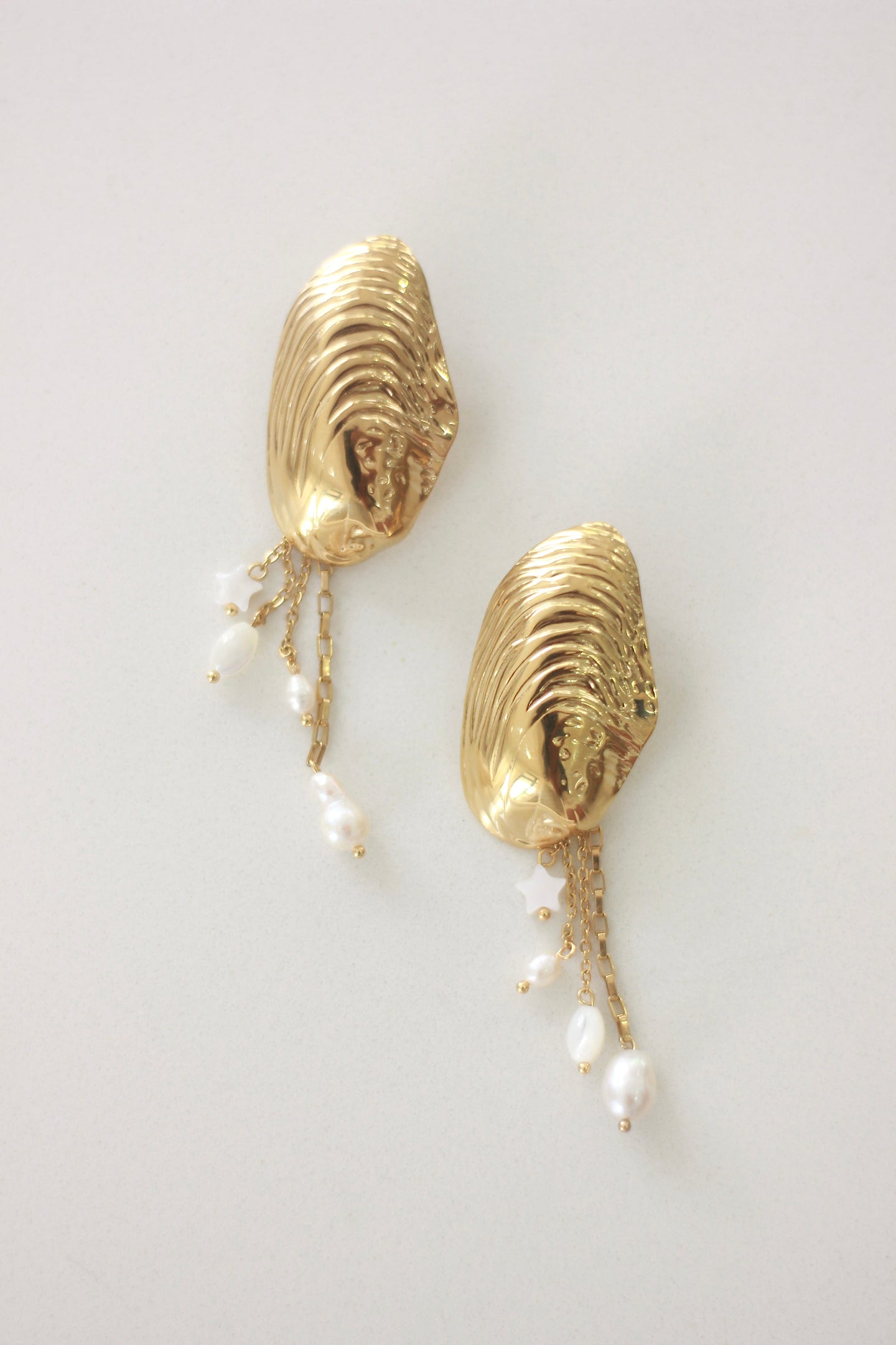 Celestial Big Oyster Earrings