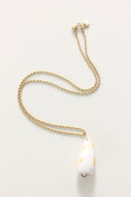 Load image into Gallery viewer, Big Cone Necklace