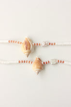 Load image into Gallery viewer, Dog Conch Necklace (big)