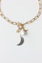 Load image into Gallery viewer, Paperclip Necklace (gold)