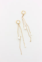 Load image into Gallery viewer, Freshwater Pearl Long Earrings