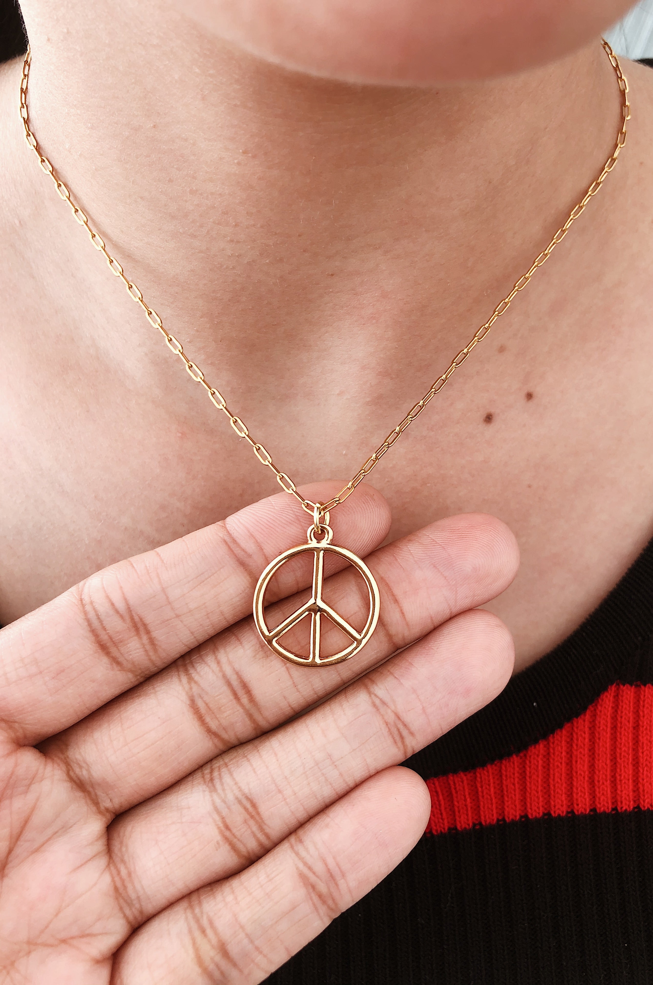 Sterling Silver Peace Sign with Black Diamond – The Golden Bear