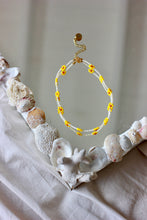 Load image into Gallery viewer, Daisy Necklace 2.0
