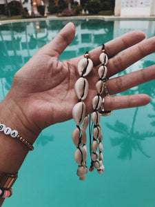 The Mini Cowrie Choker (water resistant)