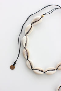 The Oversized Cowrie Choker (water resistant)