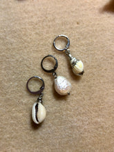 Load image into Gallery viewer, Seashells and Pearl Huggies Earrings Pack