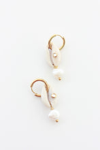 Load image into Gallery viewer, Atlas Earrings (Mother of Pearl)