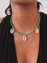 Load image into Gallery viewer, Magda Necklace (green and blue)